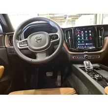 VOLVO-XC60-B5 AWD PLUS DARK