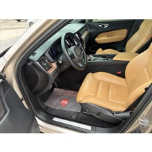 VOLVO-XC60-B4 MILD HYBRID AWD PLUS BRIGHT