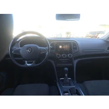 RENAULT-MEGANE-SEDAN TOUCH 1.3 TCE 140 bg EDC