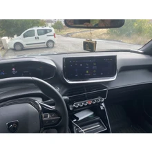 Öğretmenden hatasız boyasız sıfır ayarında 2026 model Peugeot 2008