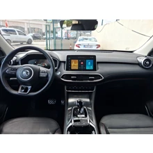 MG-HS-LUXURY 1.5 T-GDI 162 PS