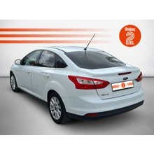 FORD-FOCUS-TITANIUM 1.6I 125PS 4K