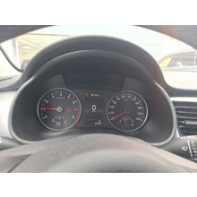 KIA-STONIC-1.4L 100PS OTOMATİK BENZİNLİ COOL