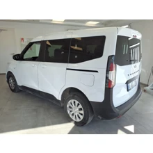 FORD-TOURNEO COURIER-1.0L ECOBOOST 125PS DELUXE BENZİN AT
