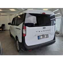 FORD-TOURNEO COURIER-1.0L ECOBOOST 125PS TITANIUM BENZİN AT