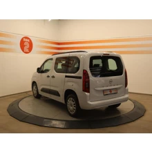 OPEL-COMBO-1.5 130 HP DİZEL MT6 ESSENTIAL