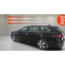 VOLKSWAGEN-PASSAT VARIANT-1.5 TSI ACT 150 PS BUSINESS DSG