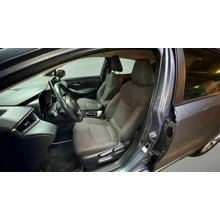 TOYOTA-COROLLA-1.8 HYBRID DREAM E-CVT