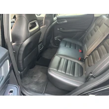 MG-HS-LUXURY 1.5 T-GDI 162 PS