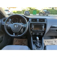 İlk Sahibinden - 93 bin km - Jetta Otomatik - Boyasız/Değişensiz