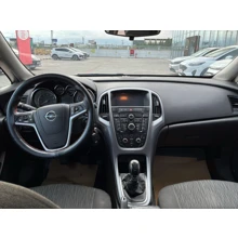 OPEL-ASTRA-SEDAN 1.4 140 HP EDITION PLUS