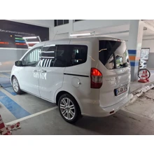 FORD-TOURNEO COURIER JOURNEY-1.5L TDCI 100PS JOURNEY TITANIUM EU6.2