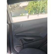 Düşük KM FORD FİESTA 1.4 TDCİ TREND 5K