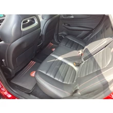 MG-HS-LUXURY 1.5 T-GDI 162 PS