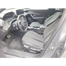 PEUGEOT-2008-ALLURE 1.2 PURETECH 130HP EAT8