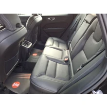 VOLVO-XC60-B5 AWD PLUS DARK