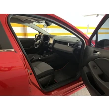 Hatasız boyasız servis bakimli  Bakımları serviste yapılmış garantisi devam etmektedir 