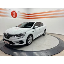 RENAULT-MEGANE-SEDAN JOY COMFORT 1.3 TCE 140 BG EDC