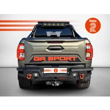 TOYOTA-HILUX-2.4D-4D 4x4 INVINCIBLE AT