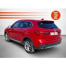 MG-HS-LUXURY 1.5 T-GDI 162 PS