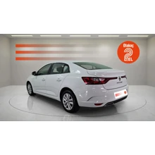RENAULT-MEGANE-SEDAN TOUCH 1.3 TCE 140 bg EDC