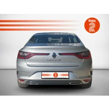 RENAULT-MEGANE-SEDAN TOUCH 1.3 TCE 140 BG EDC
