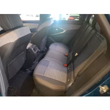 PEUGEOT-3008-ALLURE 1.2 HYBRID 136HP E-DCS6