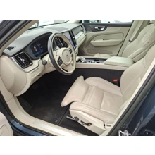 VOLVO-XC60-B4 MILD HYBRID AWD PLUS BRIGHT