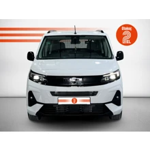 OPEL-COMBO-1.5 130 HP DİZEL AT8 ESSENTIAL