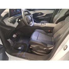 PEUGEOT-5008-ALLURE 1.2 HYBRID 136HP EDCS6
