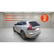 VOLVO-XC60-B4 AWD PLUS DARK