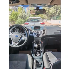 Düşük KM FORD FİESTA 1.4 TDCİ TREND 5K