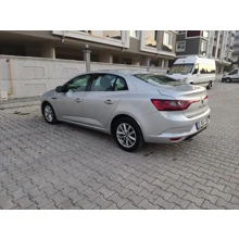 2018 RENAULT MEGANE 4 DİZEL OTOMATİK SERVİS BAKIMLI