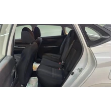 HYUNDAI-I20-1.4 MPI 6 İLERİ OTO AT JUMP (BENZİNLİ)