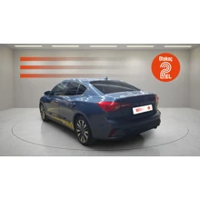 FORD-FOCUS-1.5L TI-VCT 123PS TITANIUM OTOMATİK