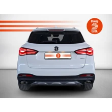 MG-HS-LUXURY 1.5 T-GDI 162 PS
