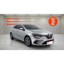 RENAULT-MEGANE-SEDAN ICON 1.3 TCE 140 bg EDC
