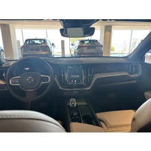 VOLVO-XC60-B5 MILD HYBRID AWD PLUS DARK