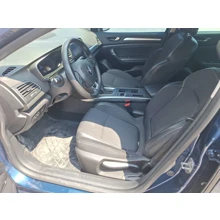 RENAULT-MEGANE-SEDAN ICON 1.3 TCE 140 bg EDC