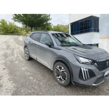 Öğretmenden hatasız boyasız sıfır ayarında 2026 model Peugeot 2008