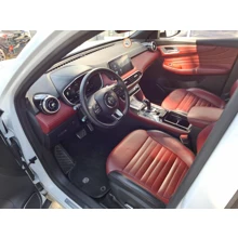 MG-HS-LUXURY 1.5 T-GDI 162 PS