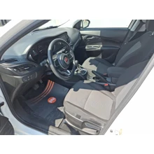 FIAT-EGEA-1.6 MJET 130HP EASY DCT