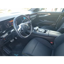 RENAULT-AUSTRAL-TECHNO ESPRIT ALPINE MILD HYBRİD 160 HP
