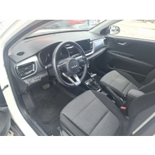 KIA-STONIC-1.4L 100PS OTOMATİK BENZİNLİ COOL