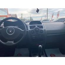 RENAULT-MEGANE-II 1.5 DCI PRIVILEGE 100 HP