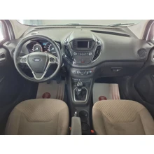 FORD-TOURNEO COURIER JOURNEY-1.5L TDCI 100PS JOURNEY TITANIUM EU6.2