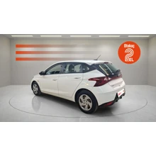 HYUNDAI-I20-1.4 MPI 6 İLERİ OTO AT JUMP (BENZİNLİ)