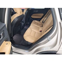 VOLVO-XC60-B4 MILD HYBRID AWD PLUS BRIGHT