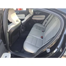 VOLVO-S60-B5 AWD 250HP PLUS, DARK
