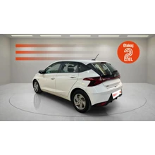 HYUNDAI-I20-1.4 MPI 6 İLERİ OTO AT JUMP (BENZİNLİ)